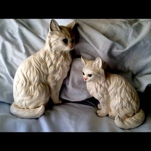 Pair of Vintage Lefton White Persian Ceramic Cats